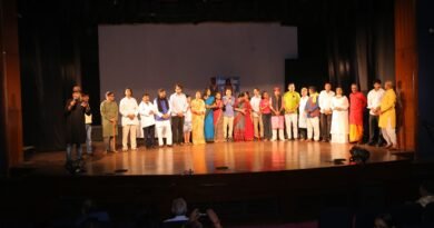 गढ़वाली नाटक “मधु मंडाण” का भव्य मंचन — जीवनशैली परिवर्तन का दिया गया सशक्त संदेश