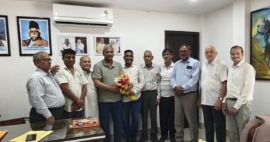 पूर्व मुख्यमंत्री त्रिवेन्द्र सिंह रावत से अचिन्हित आन्दोलनकारियों की मुलाकात