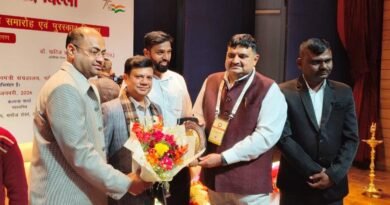 ओमप्रकाश प्रजापति ‘अंतरराष्ट्रीय हिंदी ओलंपियाड-2025’ से सम्मानित