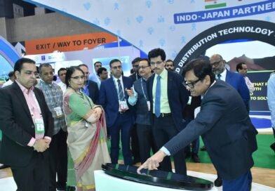 यशोभूमि में भारत ऊर्जा शिखर सम्मेलन 2026: संयुक्त सचिव शशांक मिश्रा ने PFC पवेलियन का किया दौरा