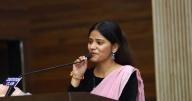 “मंच की आवाज़, समाज की पहचान से देवभूमि उत्तराखंड कि बेटी स्वाति पहाड़ी का बढ़ता कद