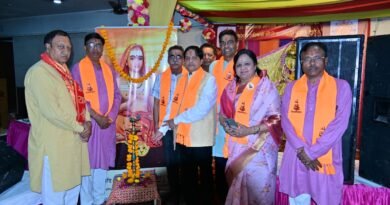 नव संवत्सर पर राम मंदिर, आनंद विहार में भव्य भजन संध्या, सांस्कृतिक कार्यक्रम से गूंजा परिसर