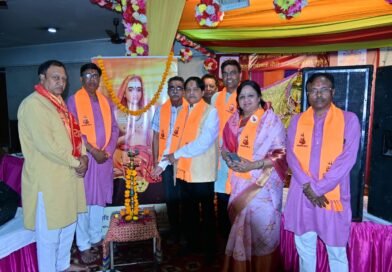 नव संवत्सर पर राम मंदिर, आनंद विहार में भव्य भजन संध्या, सांस्कृतिक कार्यक्रम से गूंजा परिसर