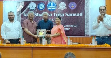 युवाओं की लोकतांत्रिक भागीदारी राष्ट्र निर्माण के लिए जरूरी है – मनोज तिवारी*