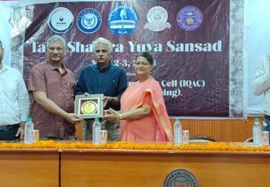 युवाओं की लोकतांत्रिक भागीदारी राष्ट्र निर्माण के लिए जरूरी है – मनोज तिवारी*