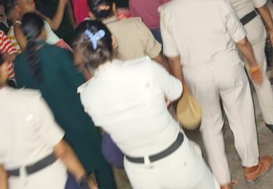 *गोपालगंज में आर्केस्ट्रा समूहों से मुक्त कराई 40 से ज्यादा नाबालिग लड़कियां, 22 गिरफ्तार*