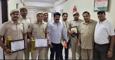 पुलिस अधिकारियों एवं बीट स्टाफ का सम्मान, जनहित में चलाए जा रहे विशेष अभियान की सराहना