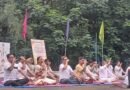 योग से स्वस्थ तन, शांत मन का संदेश: विद्यासागर विश्वविद्यालय में अंतरराष्ट्रीय योग दिवस का भव्य आयोजन