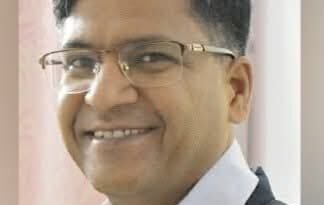 पद कितना भी बड़ा हो जाए, अपनी मिट्टी से बड़ा कुछ नहीं