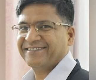 पद कितना भी बड़ा हो जाए, अपनी मिट्टी से बड़ा कुछ नहीं