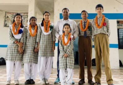 मेहनत रंग लाई, बड़ासी कॉलेज के 6 मेधावियों ने चमकाया नाम! शिक्षक घिल्डियाल के मार्गदर्शन में लगातार दूसरी परीक्षाओं में सफलता”