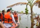 बिहार की बाढ़ में ‘ग्राउंड जीरो’ पर उतरे शिवराज, नाव-ट्रैक्टर से देखा तबाही का मंजर; किसानों को केंद्र से हरसंभव मदद का भरोसा